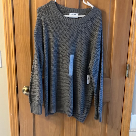 Grey old navy sweater size LG $12 - Picture 1 of 5